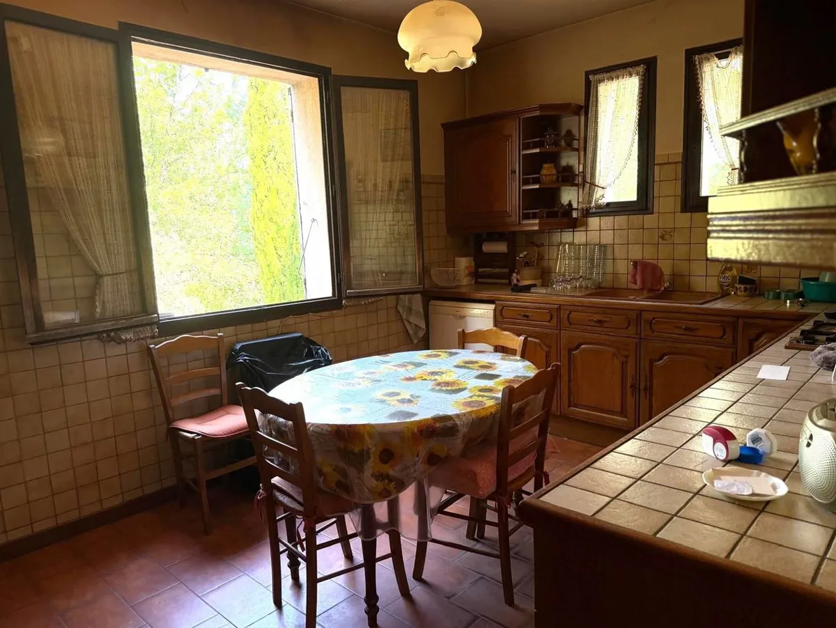 Oak kitchen