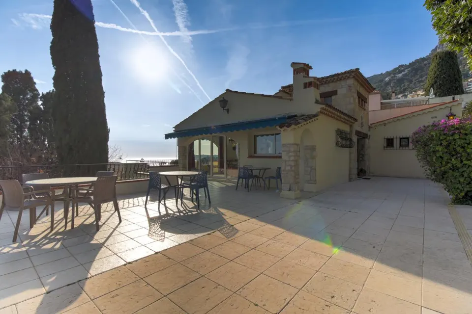 Real photos of the house: terrace, veranda, bay view
